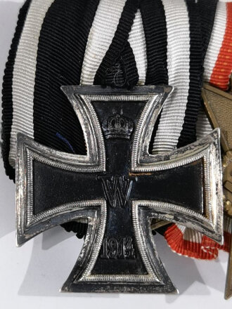 4er Ordensspange mit Eisernen Kreuz 2. Klasse 1914 in 30er Jahre Ausführung, Kriegsverdienstkreuz 2. Klasse ohne Schwerter, Allgemeines Ehrenzeichen für Tapferkeit 1894, Ehrenkreuz für Frontkämpfer, sehr toller Zustand