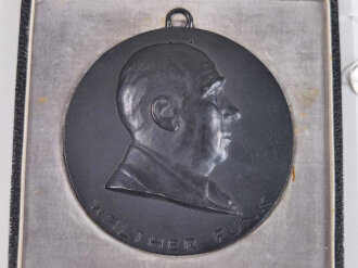 Präsident der Deutschen Reichsbank  Walther Funk, Plakette im Etui "Dem bewährten Mitarbeiter ". Eisen, 85mm, die Öse eigenmächtig angebracht.
