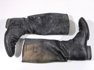 Paar Stiefel für Offiziere der Wehrmacht, ungereinigtes Paar, Sohlenlänge 29cm