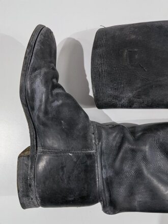 Paar Stiefel für Offiziere der Wehrmacht, ungereinigtes Paar, Sohlenlänge 30cm