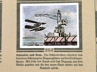Sammelbilderalbum "Die Deutsche Wehrmacht" - herausgegeben vom Cigaretten Bilderdienst Dresden A.S., ca 70 Seiten, komplett mit Schutzkarton, guter Zustand