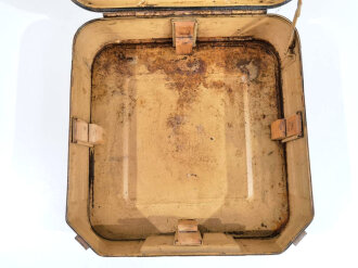 Transportkasten für Tellermine, Originallack, ungereinigtes Stück, eingeölt
