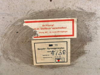 Luftdichter Transportkasten Wehrmacht. Packzettel von 1944 für " 75 Gewehr Sprenggranaten"