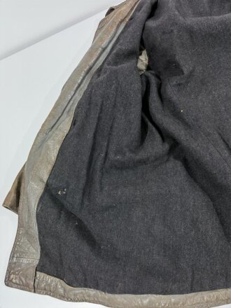 Kriegsmarine Lederjacke für seemännisches Personal. Graues Leder , datiert 1941, ungereinigtes Stück