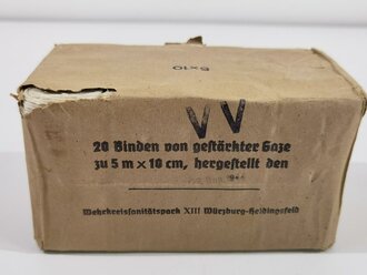 "20 Binden von gestärkter Gaze" datiert...