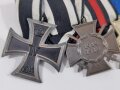 4er Ordensspange " Eisernes Kreuz 2. Klasse 1914, Ehrenkreuz für Frontkämpfer, Dienstauszeichnung der Wehrmacht für 18 Jahre, Dienstauszeichnung der Wehrmacht für 4 Jahre jeweils mit Bandauflage