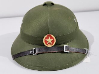 North Vietnamese Army / Viet Cong sun helmet, Vietnam war...