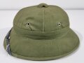 North Vietnamese Army / Viet Cong sun helmet, Vietnam war era, well used