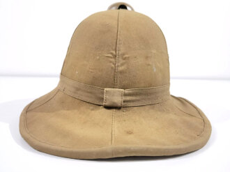 Italien 2. Weltkrieg, Tropenhelm Modell 1940, Kopfgrösse 55, ungetragenes Stück, Kinnriemen gerissen