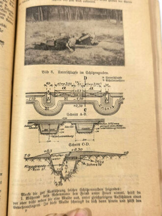 Der gute Kamerad, Lern- und Lesebuch für den Dienstunterricht des dt. Infanteristen, Kriegsausgabe für Württemberg, 260 Seiten, unter A5