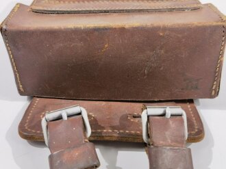 Krankenträger Tasche Wehrmacht mit dem sehr seltenen Trageriemen