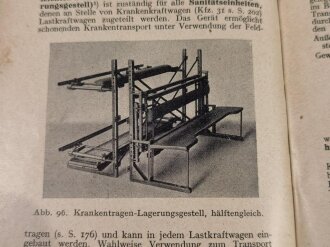 "Das Sanitätsgerät des Feldheeres" datiert 1944, 254 Seiten, stark bebildert. Die Vorschrift zum Thema