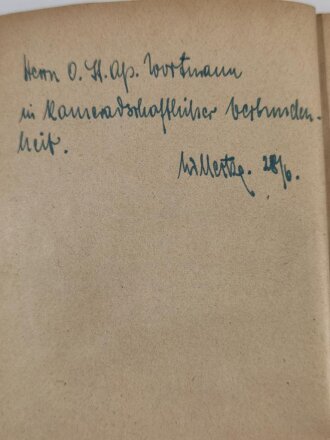 "Das Sanitätsgerät des Feldheeres" datiert 1944, 254 Seiten, stark bebildert. Die Vorschrift zum Thema