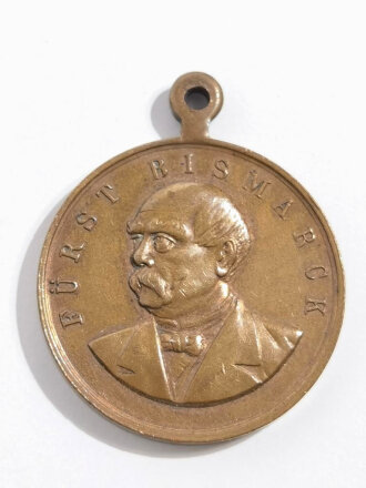Tragbare Medaille " Fürst Bismarck, geb. 1. April 1815 - gest. 1. Juli 1898 " Durchmesser 28mm