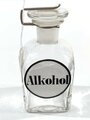 "Alkohol" Flasche für Sanitätszwecke. Höhe 10,5cm