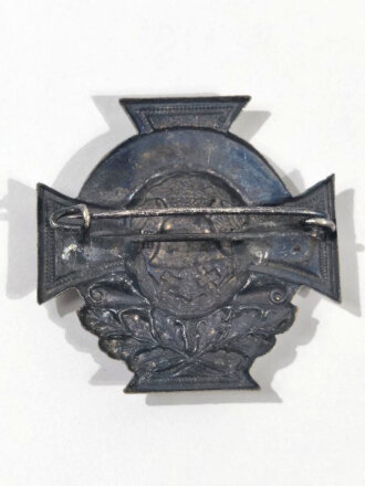 1. Weltkrieg, Patriotrisches Abzeichen, ( Blechabzeichen )  Darstellung Eisernes Kreuz mit einem Verwundetenabzeichen, Breite 31mm