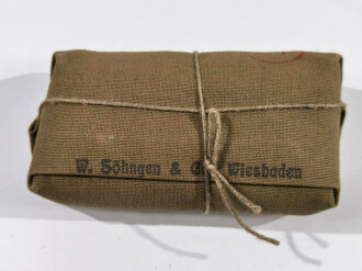Verbandpäckchen Wehrmacht für die Feldbluse bzw.den Verbandkasten. Kleines Modell datiert 1938
