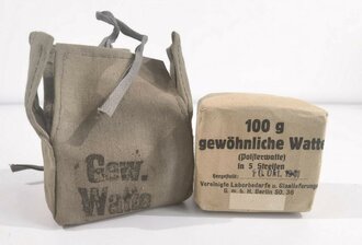 Pack " Gew. Watte" in Segeltuchhülle, gehört so unter anderem in den Verbandkasten der Wehrmacht