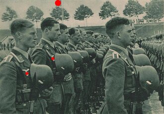 Ansichtskarte Luftwaffe "Helm ab zum Gebet!" -...