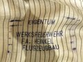 Feuerwehr Dienstjacke schwarz mit roten Vorstössen, etwa um 1920. Getragen, guter Gesamtzustand