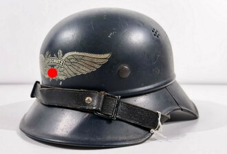 Stahlhelm Luftschutz, in allen Teilen originales Stück, ungereinigt