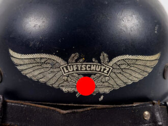 Stahlhelm Luftschutz, in allen Teilen originales Stück, ungereinigt