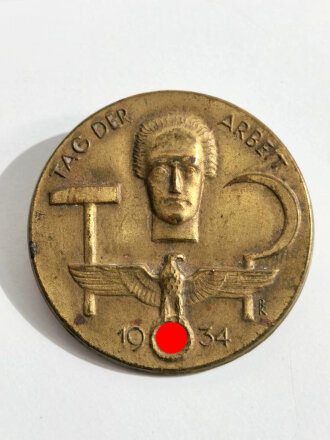 Metallabzeichen "Tag der Arbeit 1934 "