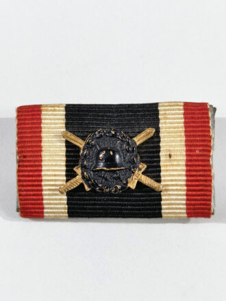 Einzelbandspange Kriegsverdienstkreuz 2.Klasse mit Schwertern, mitgeprägtes Verwundetenabzeichen schwarz , Breite 30mm