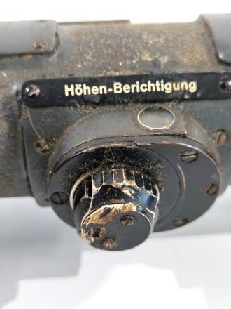 Entfernungsmesser 36 der Wehrmacht, Hersteller  fwq. Originallack leicht neblig und fleckig, guter Gesamtzustand, ungereinigtes Stück