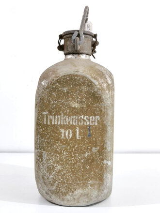 10 Liter Trinkwasser Kanne der Wehrmacht. Originallack, Deckel schliesst