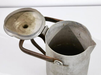 Luftwaffe Wasserkanne aus Aluminium datiert 1939, ungereinigtes Stück