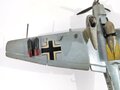 Junkers Ju87 "Stuka" Kampfflugzeug, Modell aus Holz. Originallack, Flügelspannweite 56cm " Unserem Kompaniechef Weihnacht 1940 W-Zug"