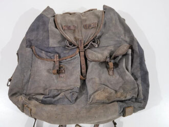 Rucksack Luftwaffe, stark getragenes, ungereinigtes Stück, datiert 1936