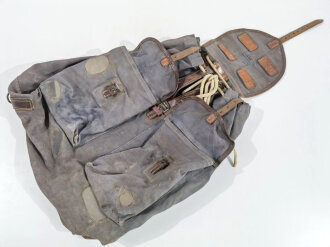 Rucksack Luftwaffe, stark getragenes, ungereinigtes Stück, datiert 1935, die Trageriemen fehlen