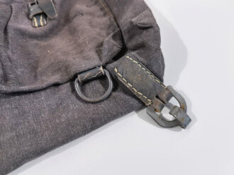 Rucksack Luftwaffe,  getragenes, ungereinigtes Stück, späte Fertigung zum Teil aus italienischem Leder