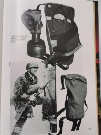 "Uniforms & Traditions of the Luftwaffe - Volume 2" 478 Seiten, englisch, über DIN A5, gebraucht