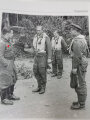 "Uniformen und Abzeichen der Luftwaffe 1940-1945" 316 Seiten, ca.DIN A4, gebraucht