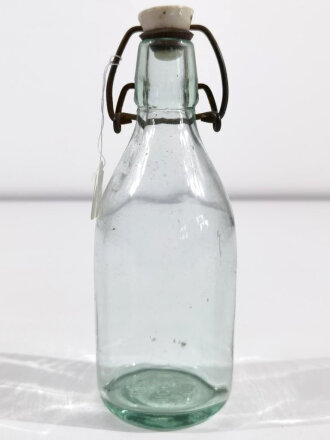 Glasflasche " Eigentum der Luftwaffe" Höhe 19cm, guter Gesamtzustand