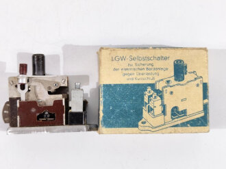 Luftwaffe Selbstschalter zur Sicherung der elektrischen Bordanlage gegen Überlastung und Kurzschluß. FL E 5000 02, ungebrauchtes Stück in der originalen Verpackung