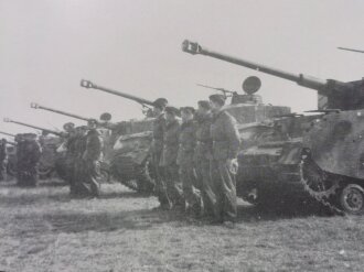 "Kriegsgeschichten der 12. SS-Panzerdiviion Hitlerjugend Band 2, 210 Seiten, über DIN A4, gebraucht