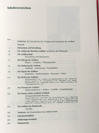 "Deutsche Artillerie 1934-1945 - Eine Dokumentation in Text, Skizzen und Bildern", 299  Seiten, über DIN A4, gebraucht