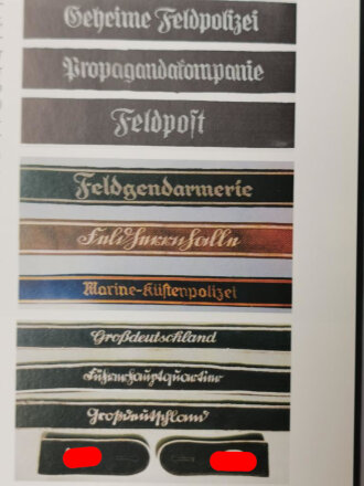 "Deutsche Uniformen und Abzeichen 1933-1945", 190 Seiten, ca. DIN A4, gebraucht