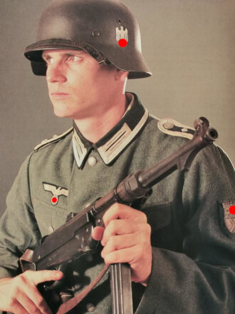"German Army Uniforms of World War II in Colour...