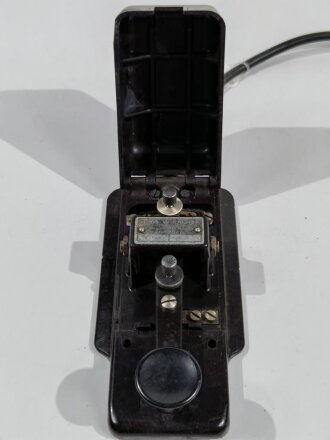 Morsetaste " Widmaier" Fertigung 40iger Jahre, ziviles Modell, vermutlich von der Wehrmacht zugekauft. , ungereinigtes Stück, Funktion nicht geprüft