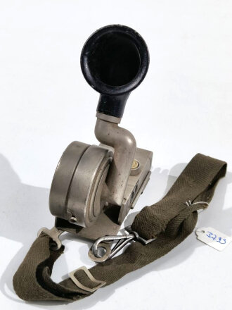 Brustmikrofon 26 der Wehrmacht. Datiert 1937, Funktion...