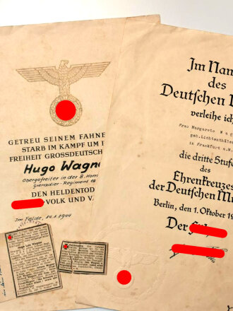 2 Urkunden, Urkunde zum Heldentod und Urkunde zum Ehrenzeichen der Deutschen Mutter aus einer Familie, dazu Danksagung als Zeitungsauschnitt