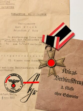 Kriegsverdienstkreuz 2. Klasse ohne Schwerter mit Hersteller 99 im Bandring für " Schwertner & Cie., Granz-Eggenberg "