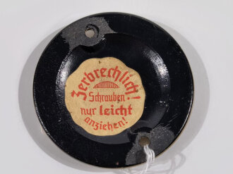Türplakette aus Glas " Mitglied des N.S. Reichskriegerbund " Durchmesser 60mm