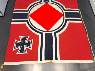 Kriegsmarine Reichskriegsflagge 150 x 250cm. Diverse kleine Löcher und Flecken, sonst gut