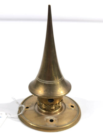 Abschraubbare Spitze mit Teller für eine Pickelhaube